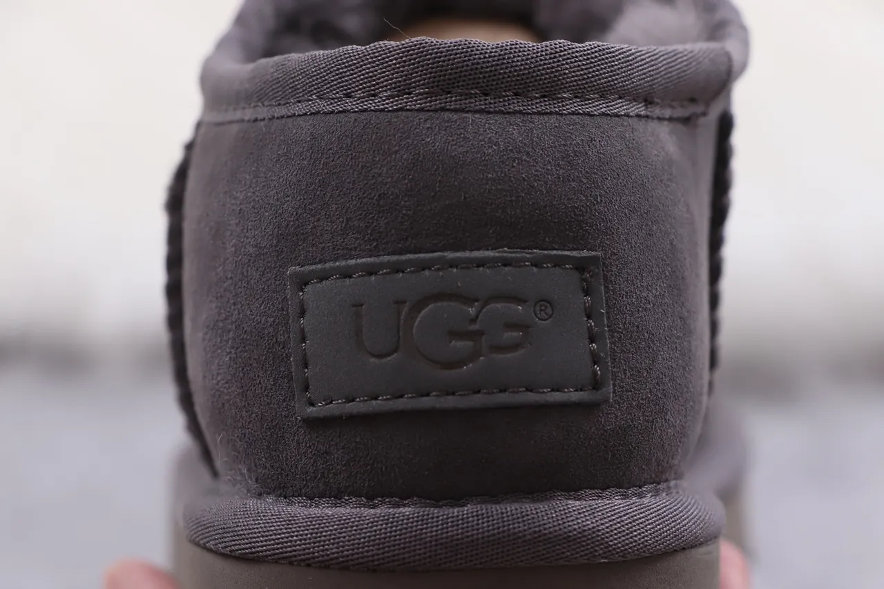 UGG Classic Short Charcoal Gray Suede Snow Boots 3