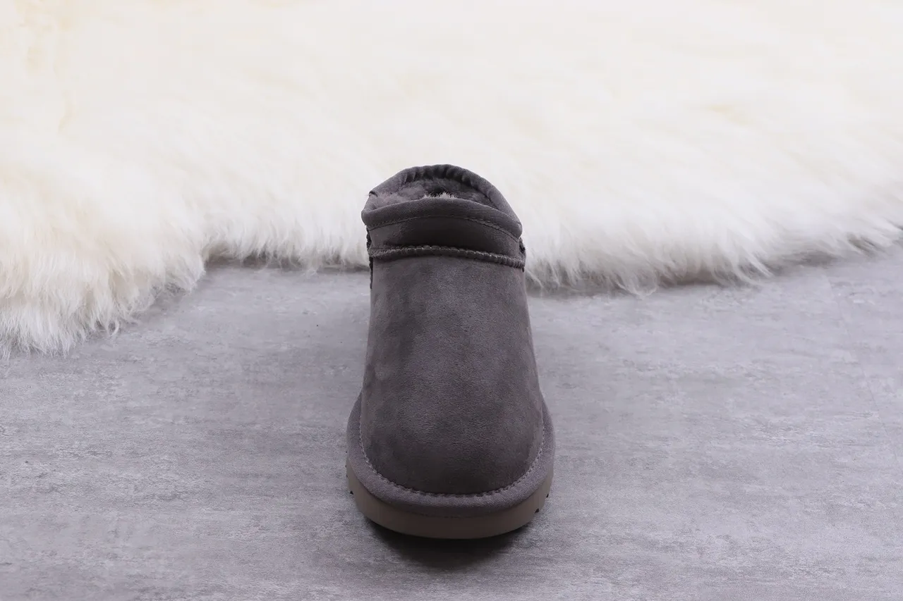 UGG Classic Short Charcoal Gray Suede Snow Boots 5