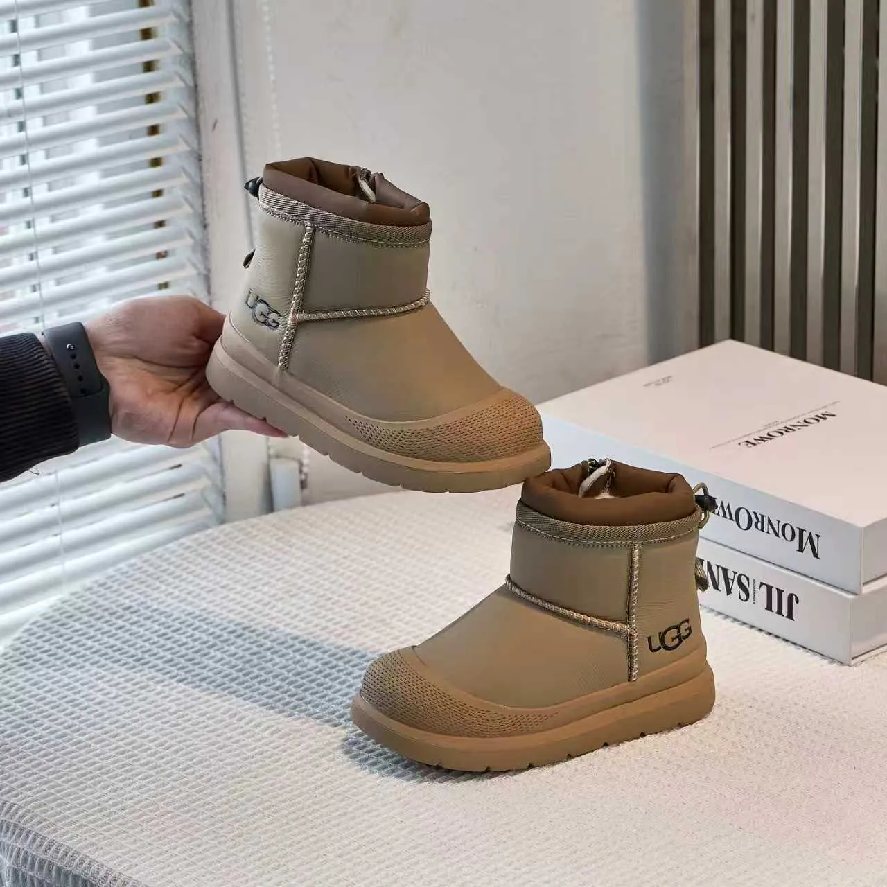 UGG Tasman Brown Orange Insulated Ankle Boot Side-Zip Closure Snow Boots 5