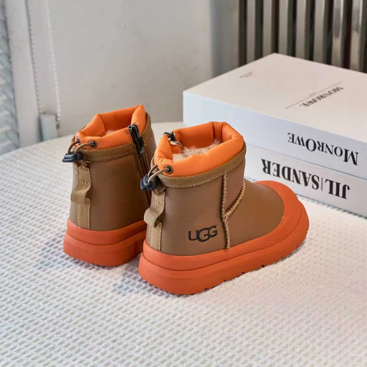 UGG Tasman Brown Orange Insulated Ankle Boot Side-Zip Closure Snow Boots 20