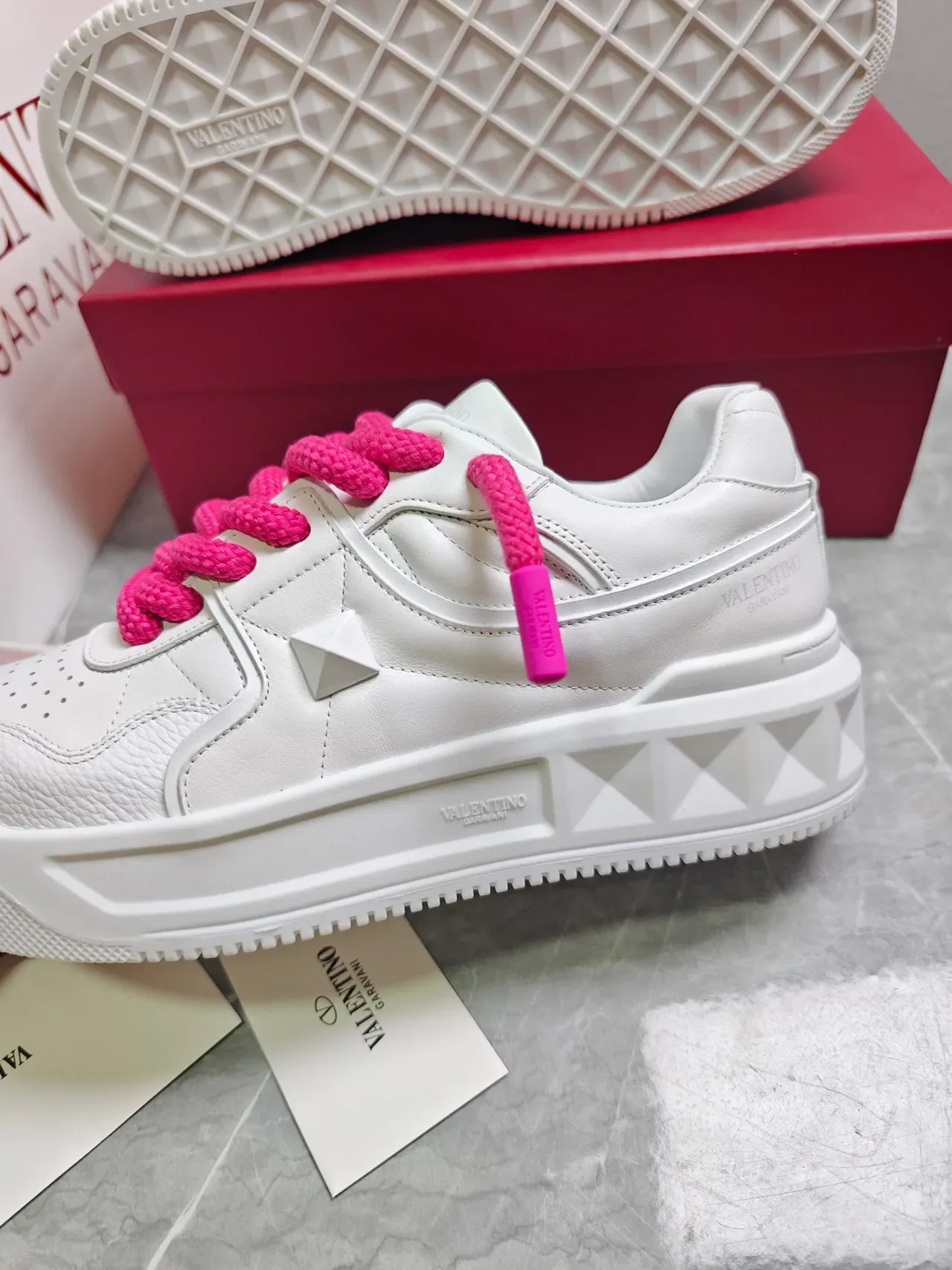 Valentino One Stud White Pink Leather Perforated Toe Lifestyle Sneakers 4