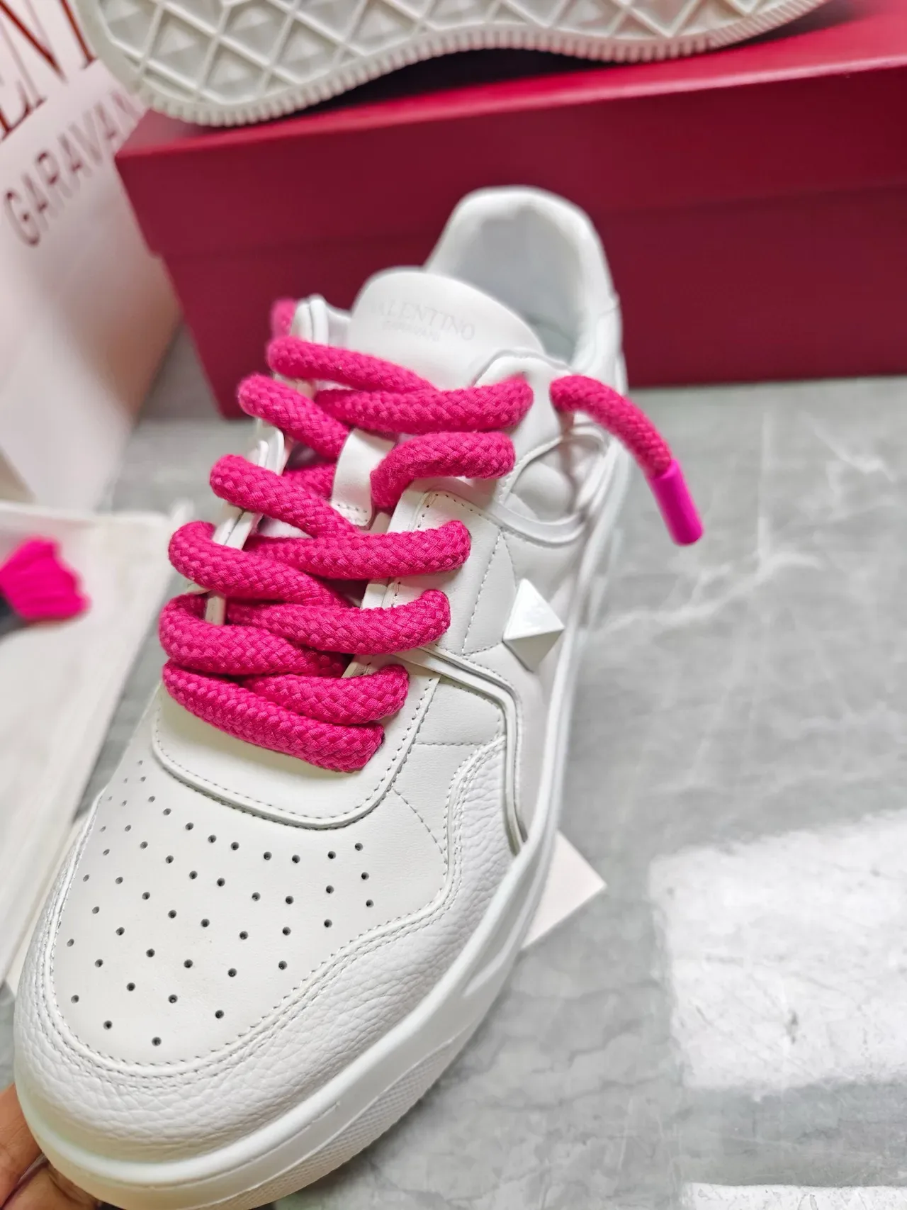 Valentino One Stud White Pink Leather Perforated Toe Lifestyle Sneakers 5