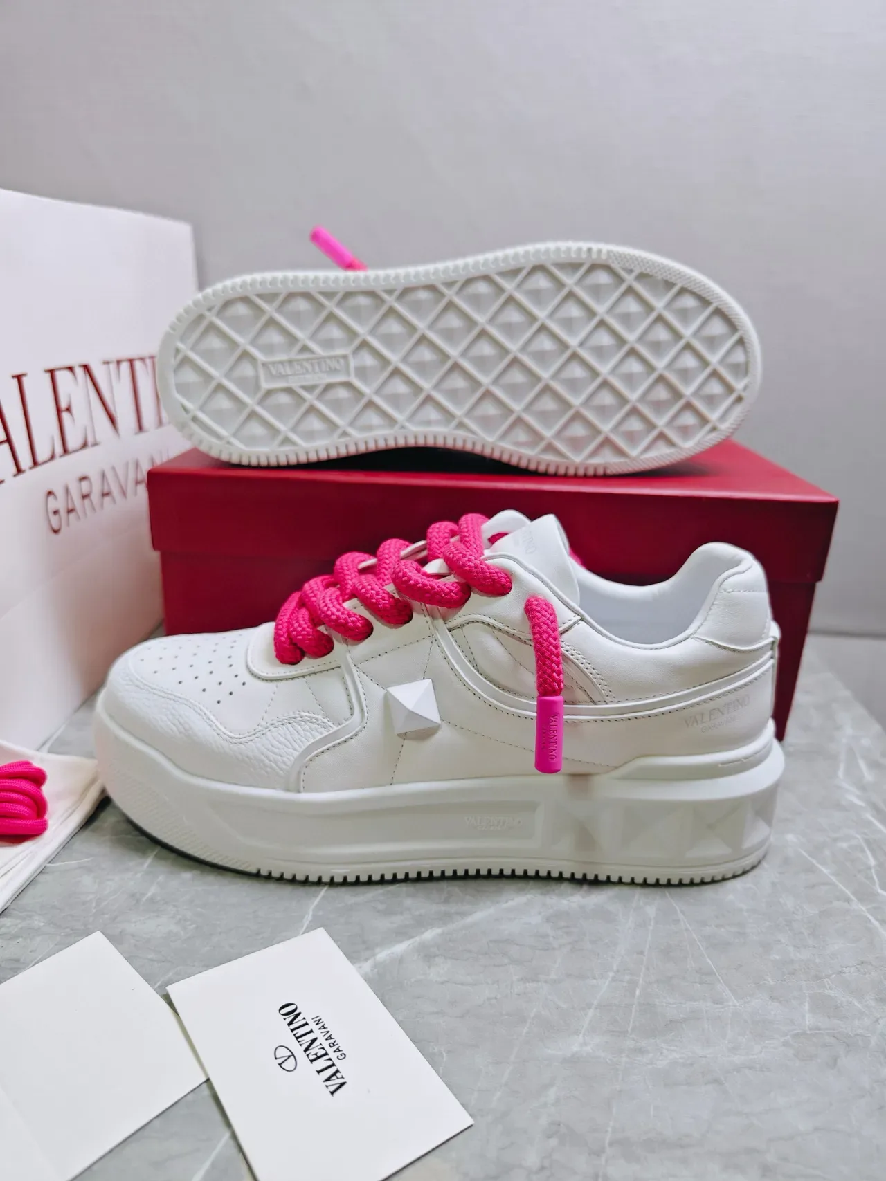 Valentino One Stud White Pink Leather Perforated Toe Lifestyle Sneakers 6