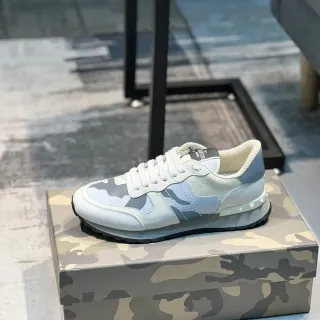 Valentino Rockstud Camuflagem Estilo de vida Tênis
