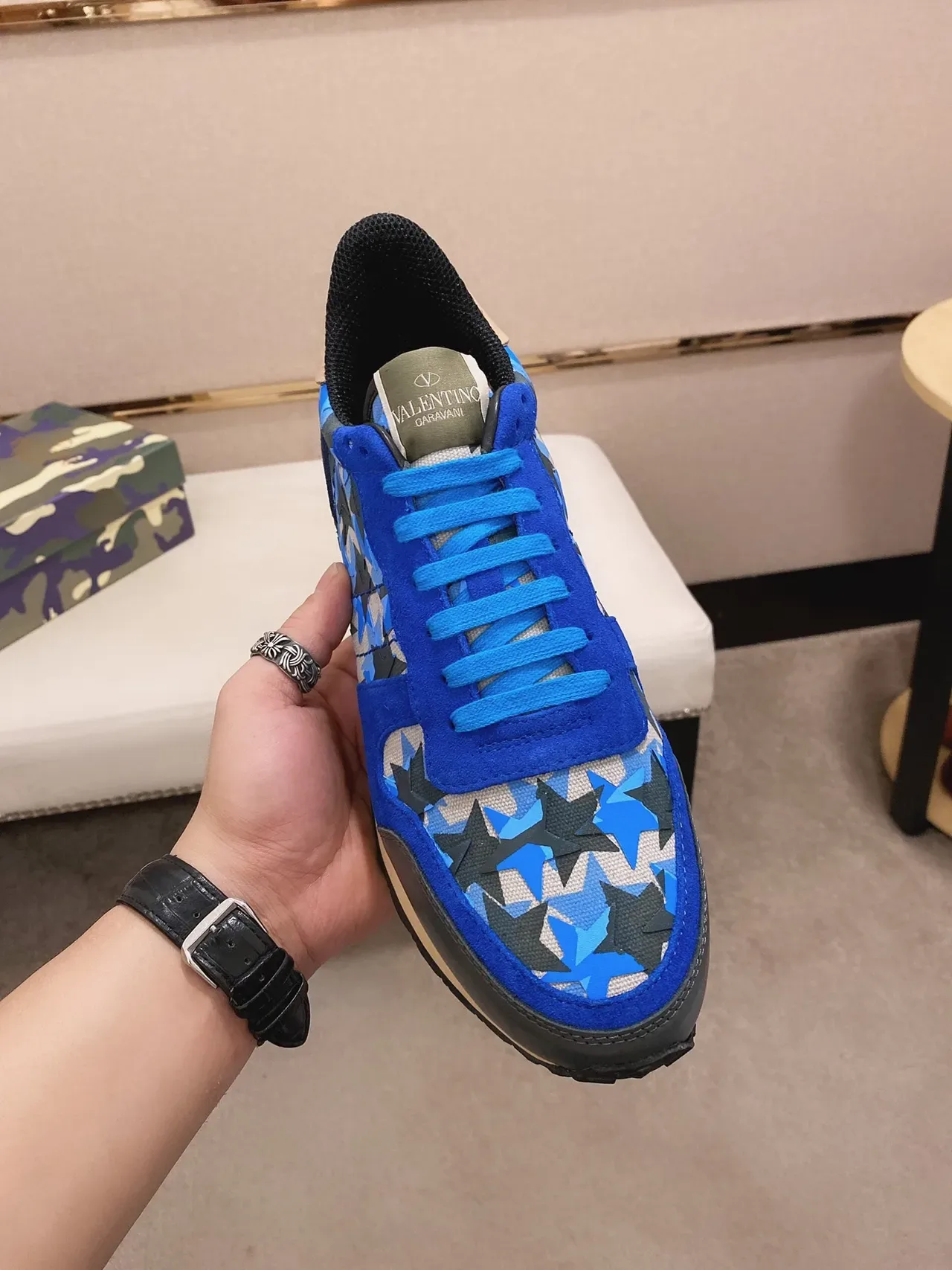 Valentino Rockstud Runner Blue Star-Print Lifestyle Sneakers 7