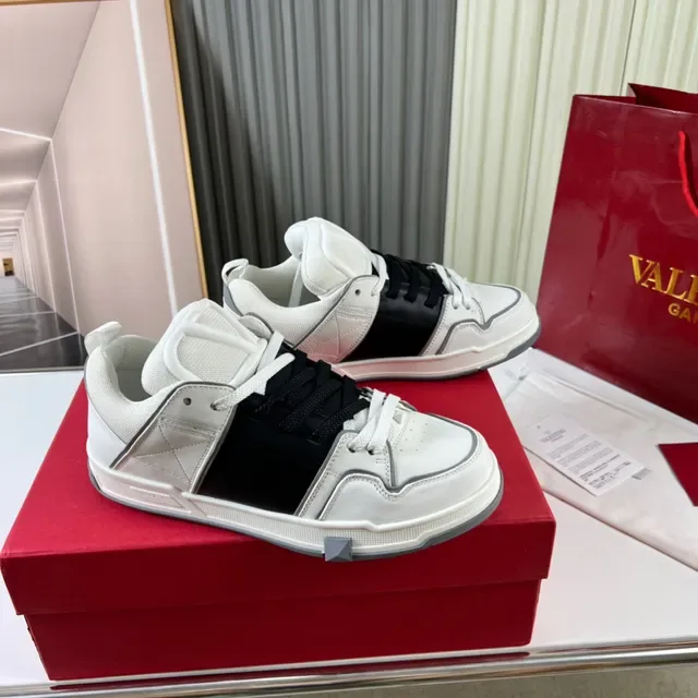 Valentino Rockstud Runner সাদা কালো ধূসর লাইফস্টাইল স্নীকার 7