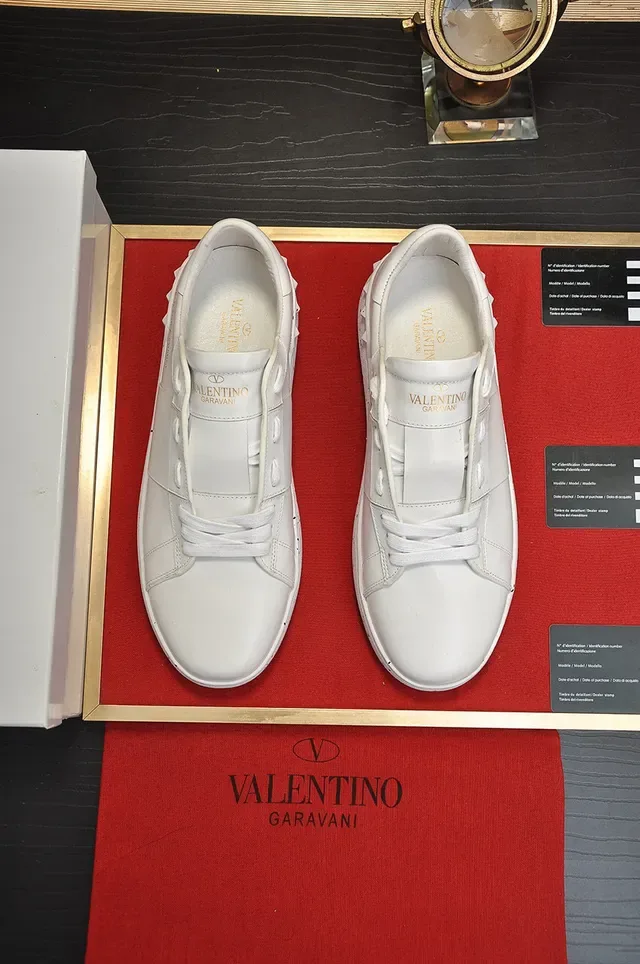 Valentino Rockstud White Leather Speckled Sole Lifestyle Sneakers 9