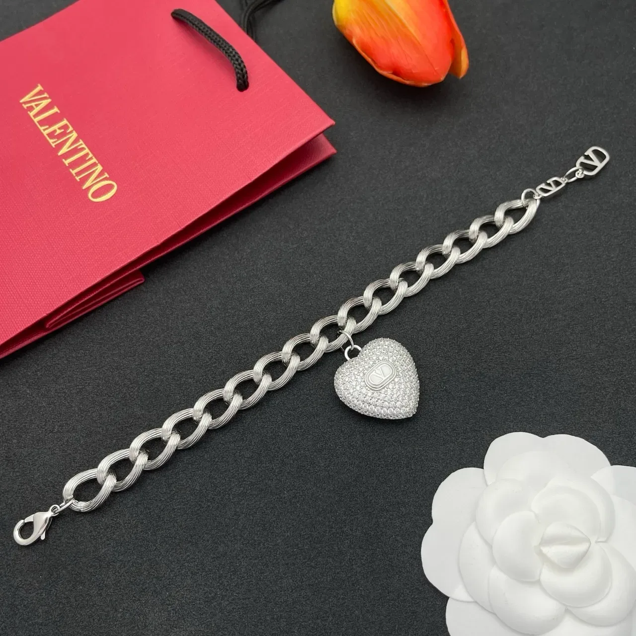 Valentino Silver White Twisted-Link Chain Pavé-Set Heart Pendant Bracelet 8
