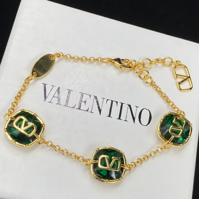 Valentino VLogo हरा सोना धातु कटे पत्थर हार 5