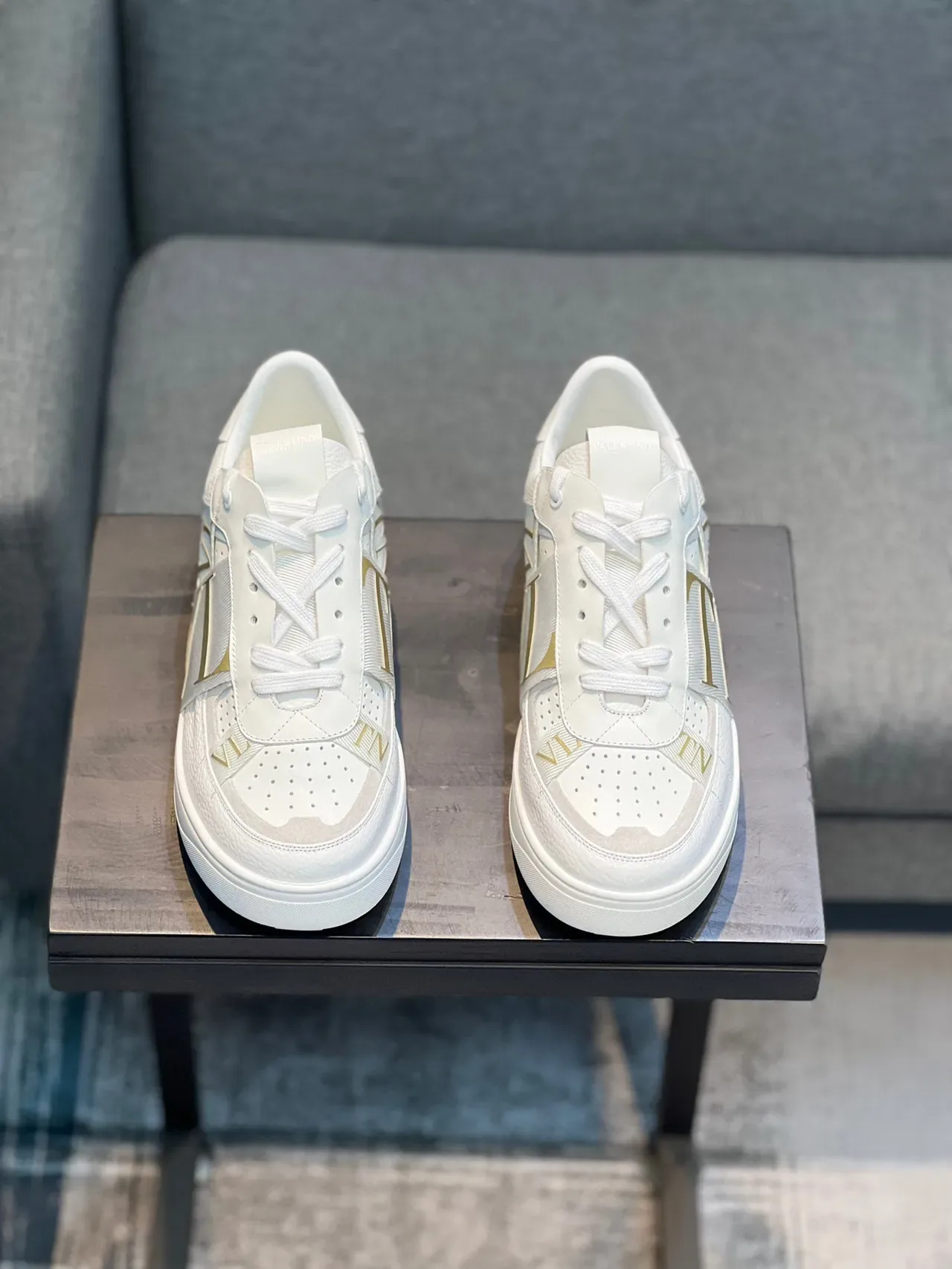 Valentino VLTN Zapatilla Blanca Dorado Cuero Superior Correa Estilo de Vida Zapatillas 5