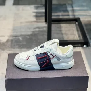 Valentino VLTN सफेद नेवी लाल लाइफस्टाइल स्नीकर