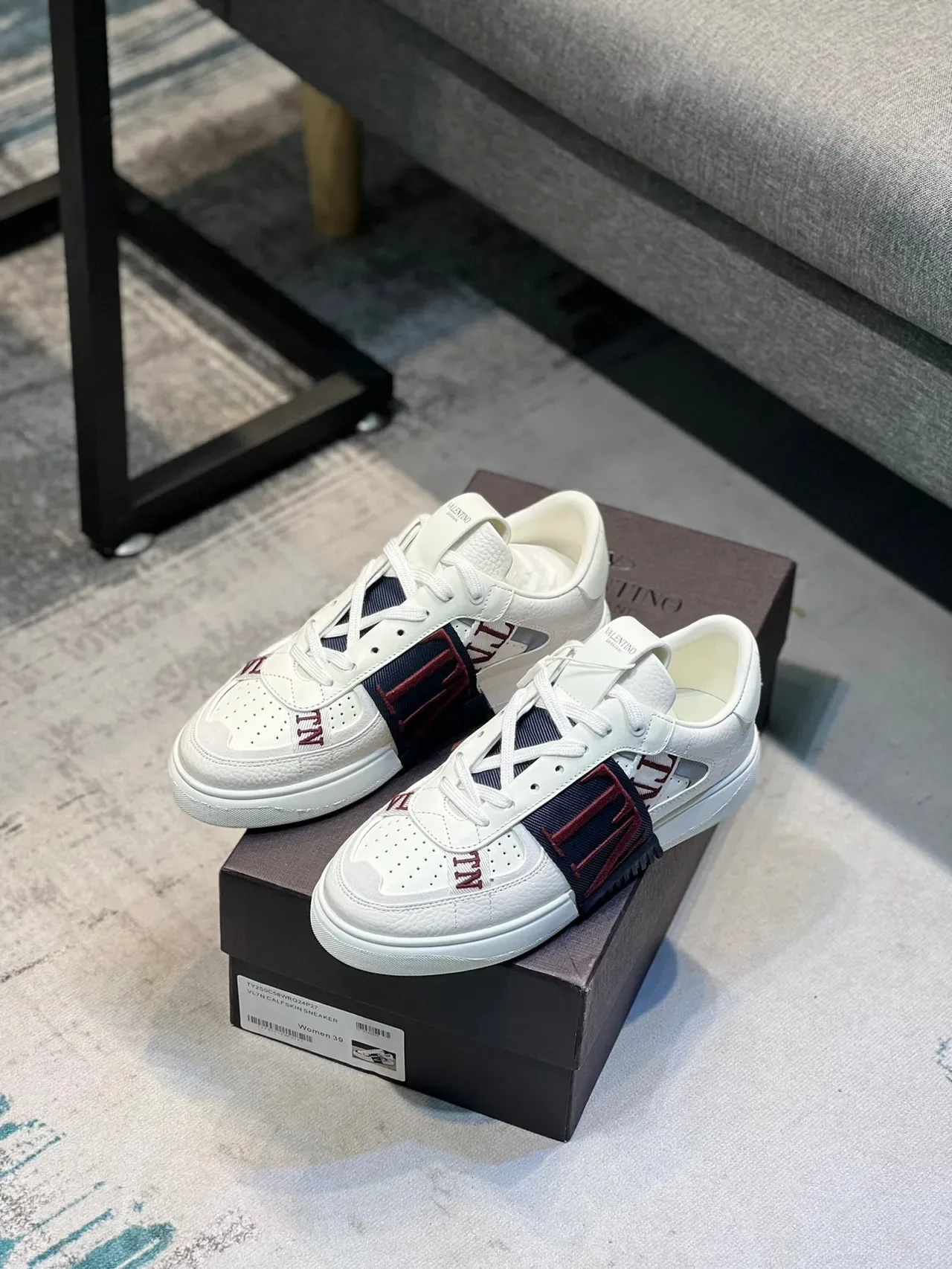 Valentino VLTN Tênis Lifestyle Branco Marinho Vermelho 7