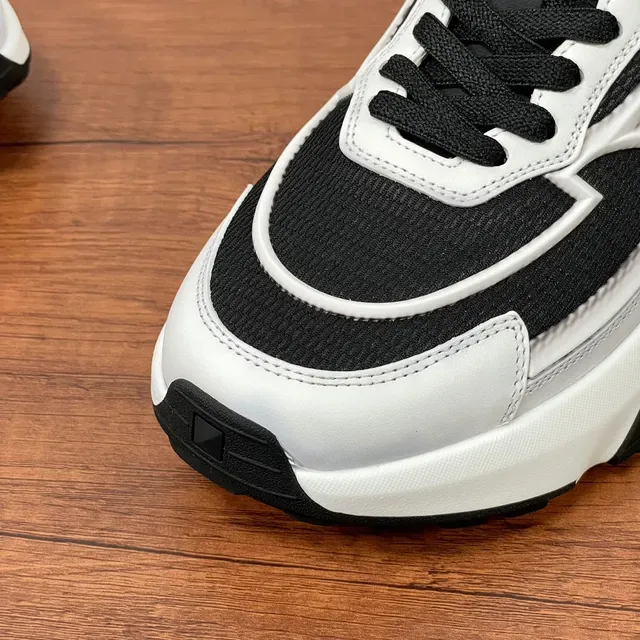 Valentino White Black Sculpted Multi-Layer Sole Mesh And Synthetic Paneling Chunky Sneakers 9