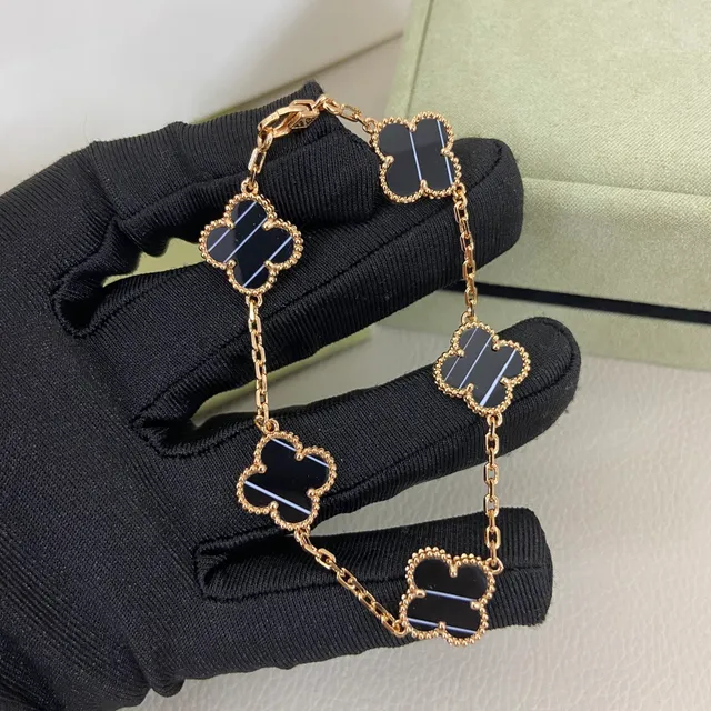 Van Cleef & Arpels 阿拉巴马 黑金 四叶草 魅力 条纹珐琅 手链 2