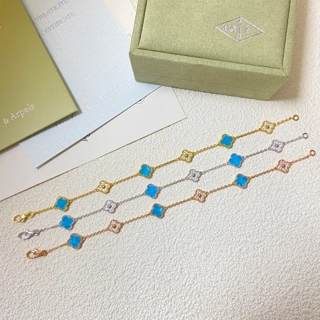 Van Cleef & Arpels Alhambra 蓝珐琅四叶草手链 4