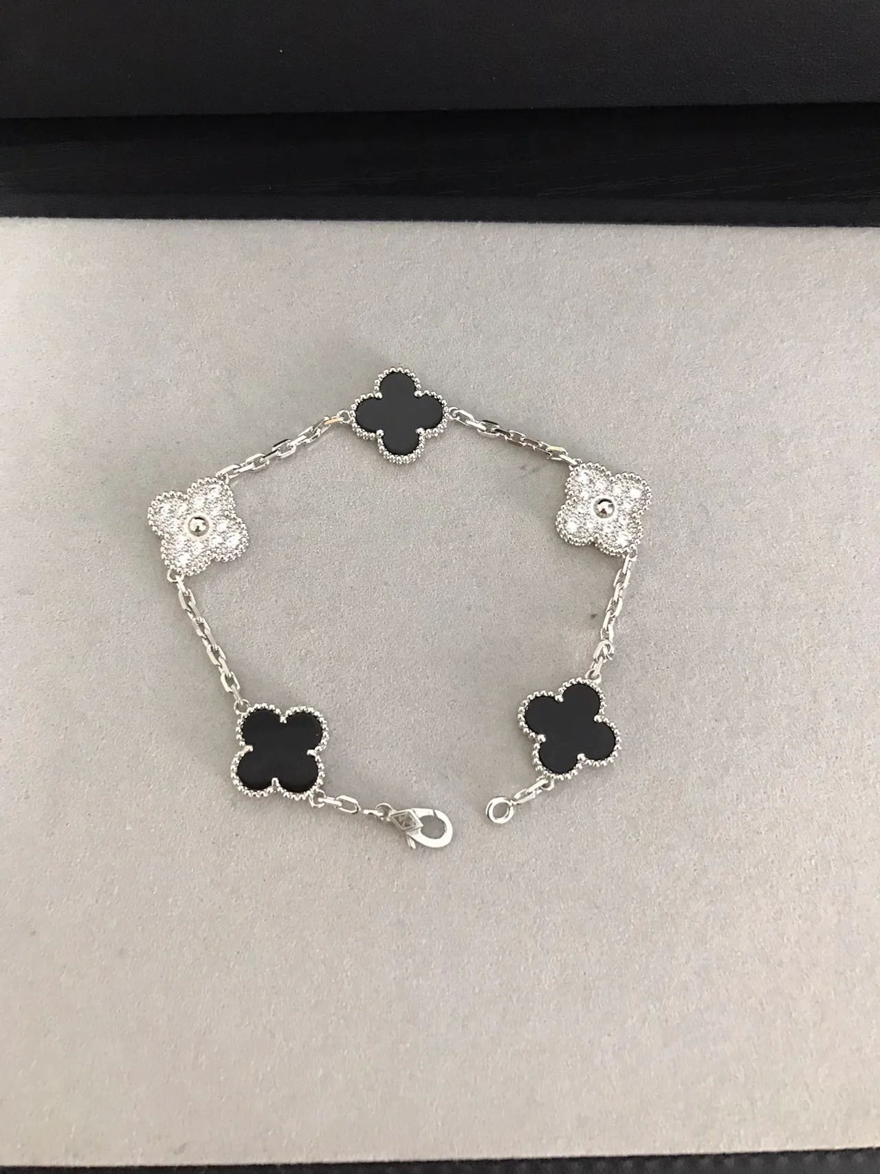 Van Cleef & Arpels Alhambra Five Motif Black Onyx and Diamond Bracelet 9