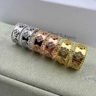 Van Cleef & Arpels Alhambra 金银宽带三叶草形图案戒指
