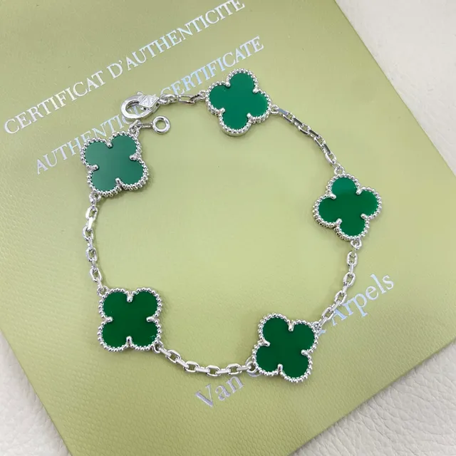 Van Cleef & Arpels Alhambra Émail Vert Trèfle à quatre feuilles Bracelet 4