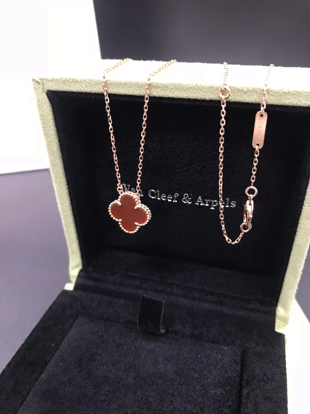 Van Cleef & Arpels Alhambra Tiger's Eye Gold Necklace 7