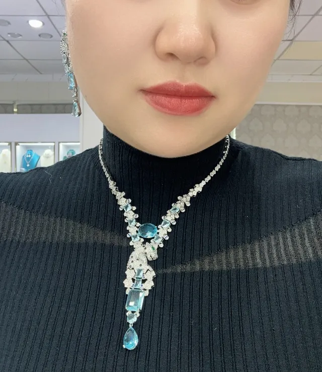 Van Cleef & Arpels Panthère Aquamarina e Diamante Pantera Colar 6