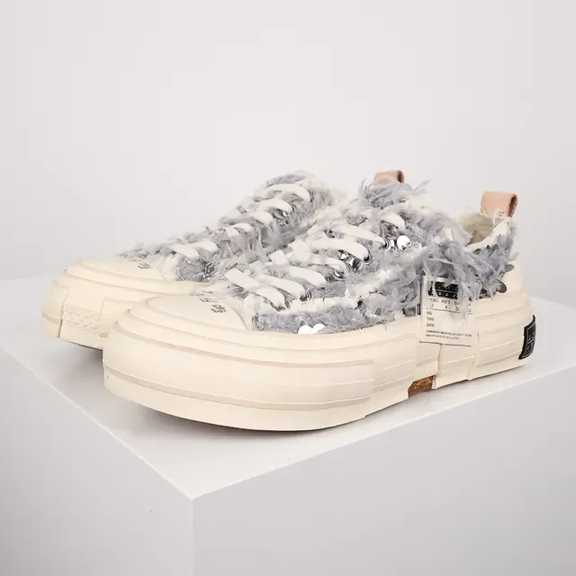 VEJA Beige Gray Fuzzy Textured Upper Sequin Embellishment Sneakers 2