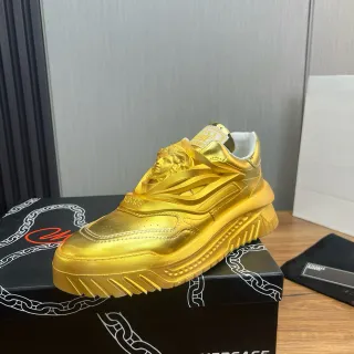 Versace Chain Reaction 金属金厚底运动鞋