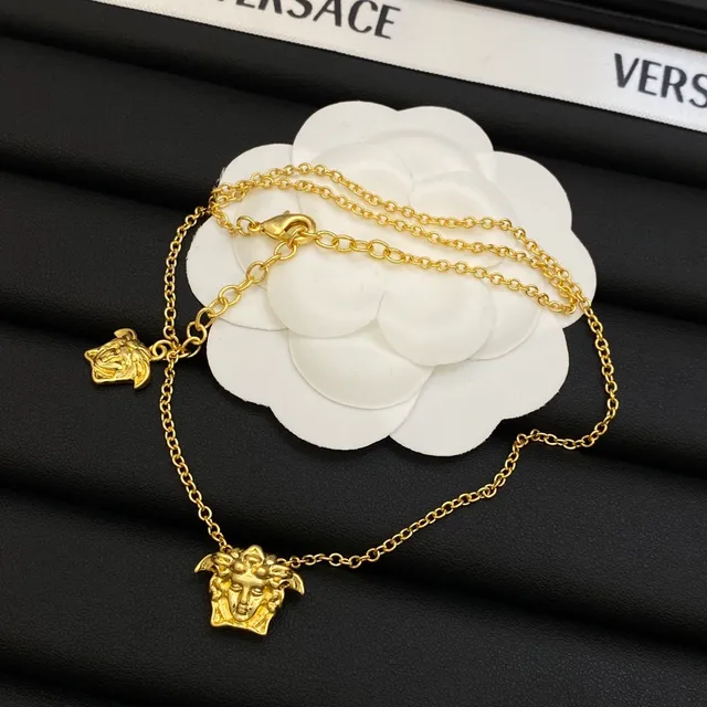 Colliers Versace Medusa Head en or et argent 2