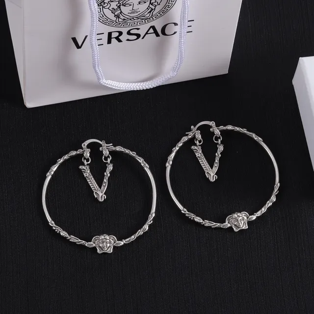 Versace Medusa & V Hoop चाँदी सोना ट्विस्ट रोप बैंड लटकते पेंडेंट ईयररिंग्स 13
