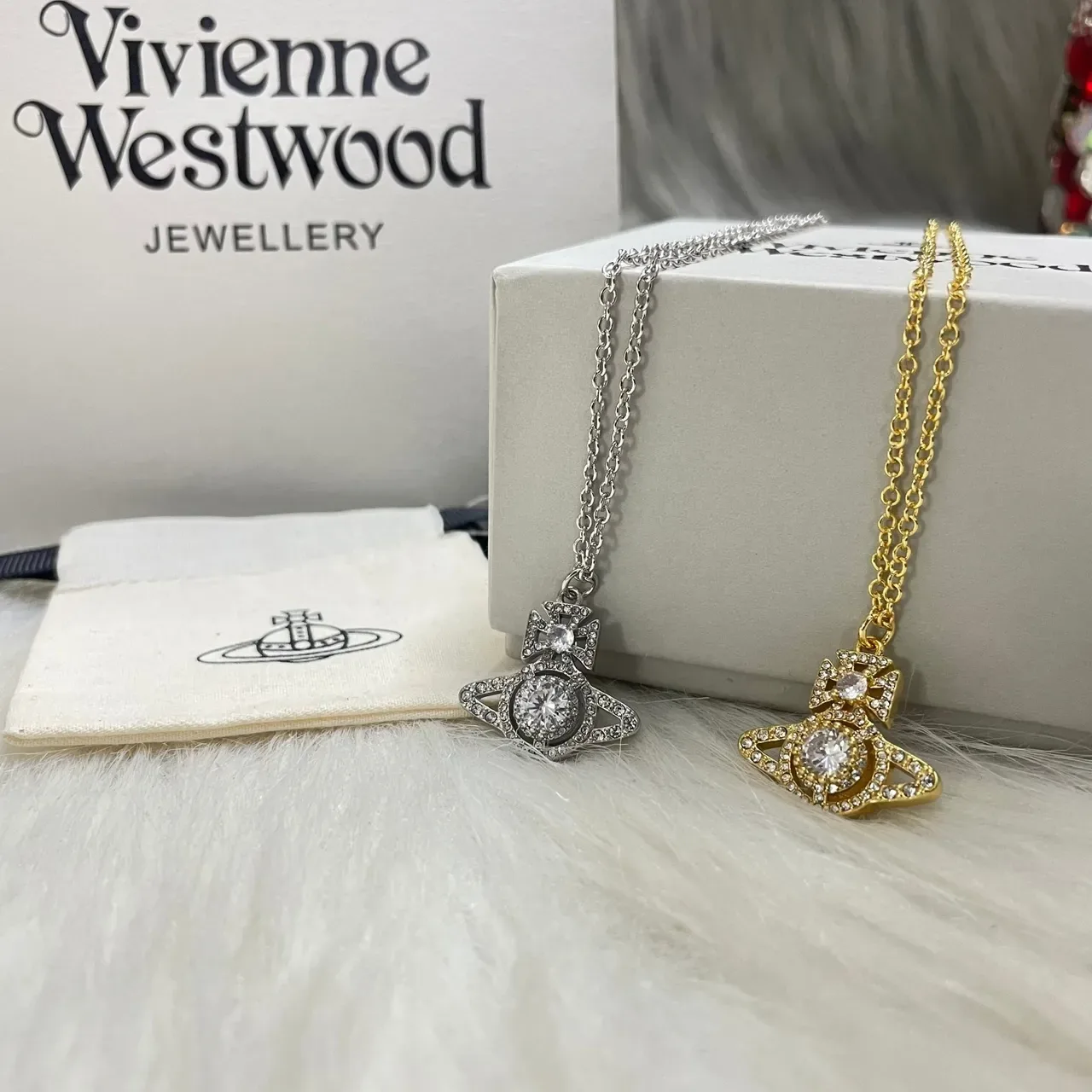 Vivienne Westwood অর্ব ক্রিস্টাল পেন্ডেন্ট নেকলেস 4