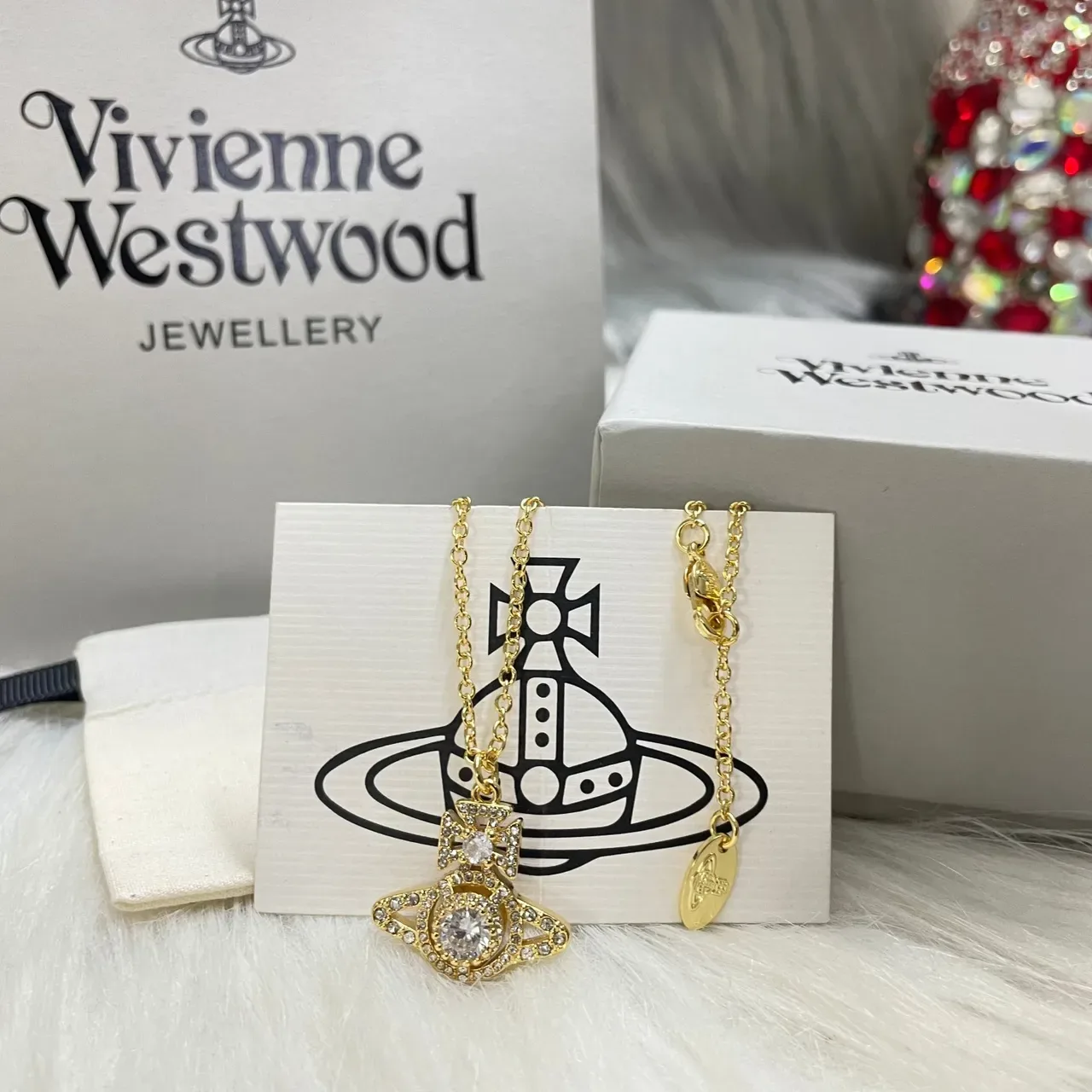 Vivienne Westwood অর্ব ক্রিস্টাল পেন্ডেন্ট নেকলেস 5