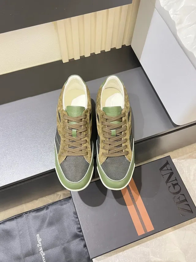 Zegna অলিভ গ্রিন সুড ও মেশ লো-টপ লাইফস্টাইল স্নিকার 5