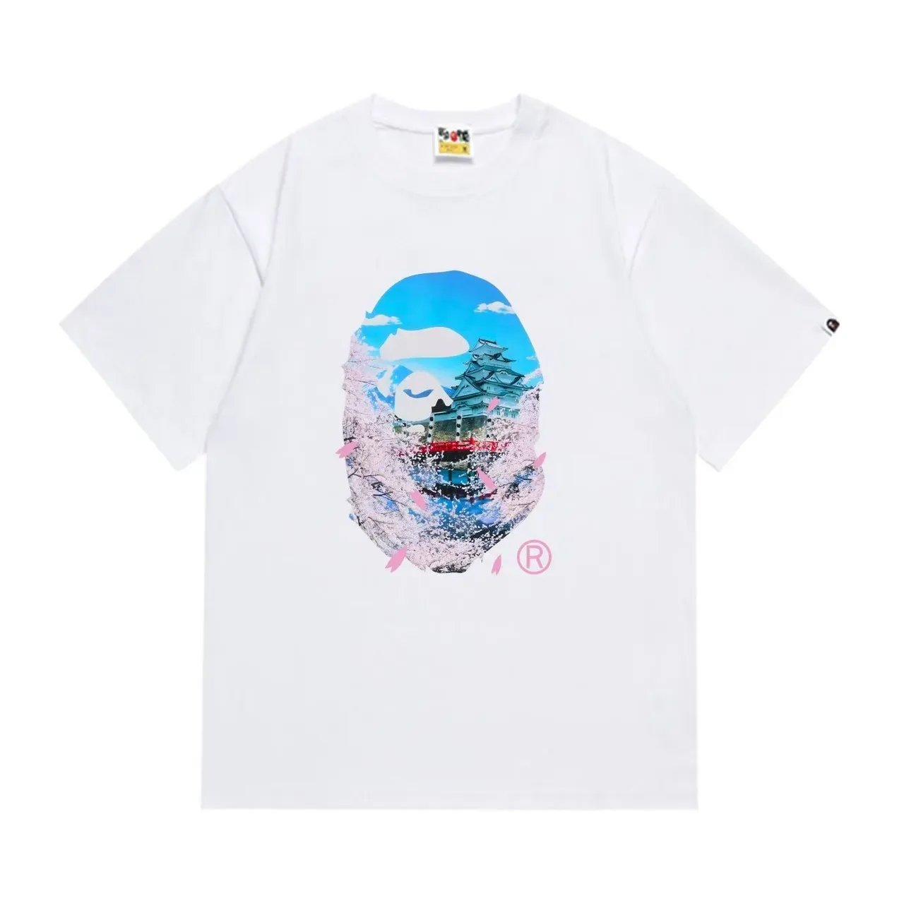 Camiseta A Bathing Ape negra y rosa con estampado gráfico de silueta 3