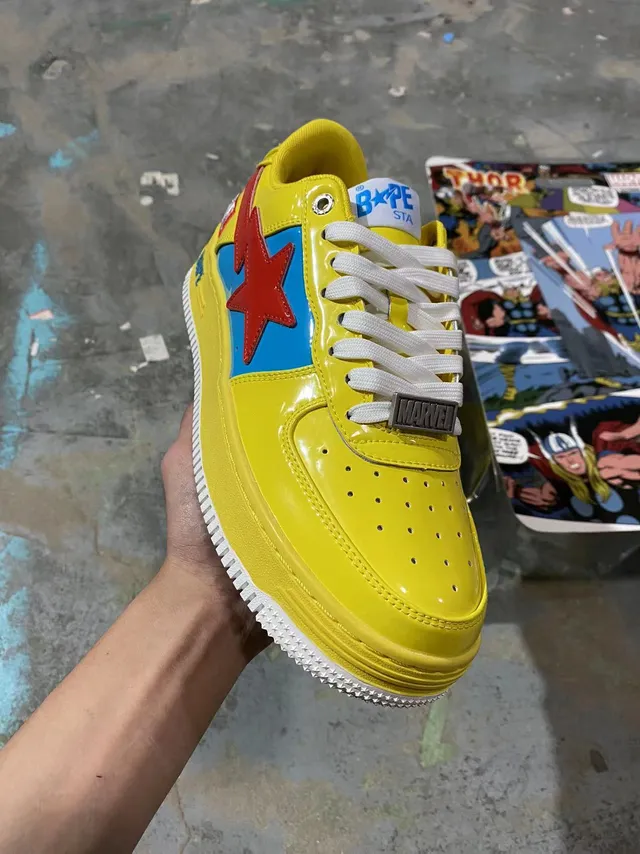 A Bathing Ape x Marvel BAPE STA Amarillo Azul Rojo Lightning-Star Zapatillas lifestyle 3