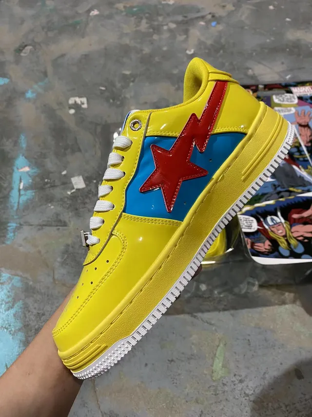 A Bathing Ape x Marvel BAPE STA Amarillo Azul Rojo Lightning-Star Zapatillas lifestyle 4