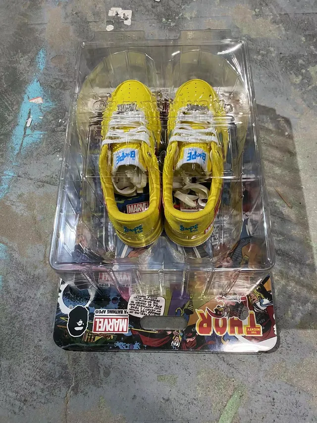 A Bathing Ape x Marvel BAPE STA Amarillo Azul Rojo Lightning-Star Zapatillas lifestyle 11