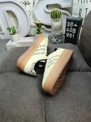 Adidas 米色 黑色 豹纹叠加 麂皮鞋面 休闲运动鞋 6