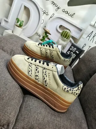 Adidas 米色 黑色 豹纹叠加 麂皮鞋面 休闲运动鞋 7