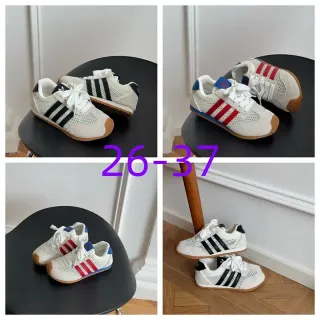 Adidas Chaussures Lifestyle Beige Noir Maille Et Daim Supérieur Embout Orteil Caoutchouc