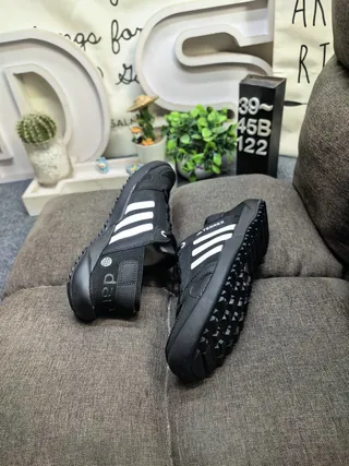 Adidas Sandalias Casuales Negro Gris con Dedo Abierto y Cordones 6