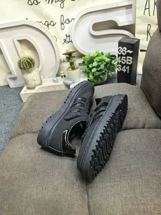 Adidas أسود جلد مثقب علوي خياطة مستوحاة من بروغ أحذية لايف ستايل 6