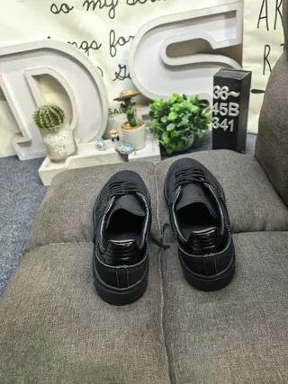 Adidas أسود جلد مثقب علوي خياطة مستوحاة من بروغ أحذية لايف ستايل 8
