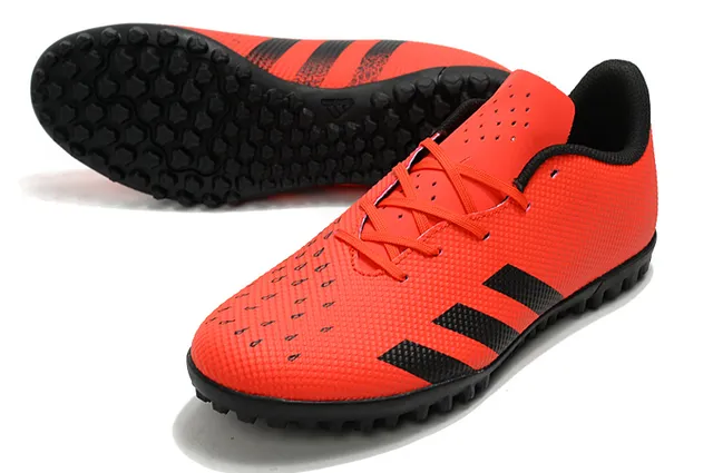 Adidas Sapatos de futebol turf com upper sintético texturizado preto e prata, gola baixo 17