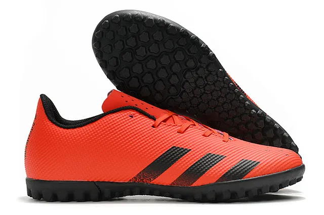 Adidas Sapatos de futebol turf com upper sintético texturizado preto e prata, gola baixo 19
