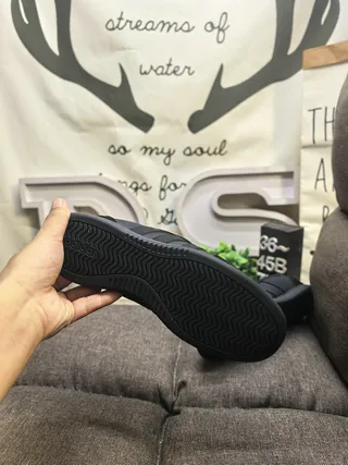 Adidas 黑色三条纹无系带芭蕾平底鞋 4