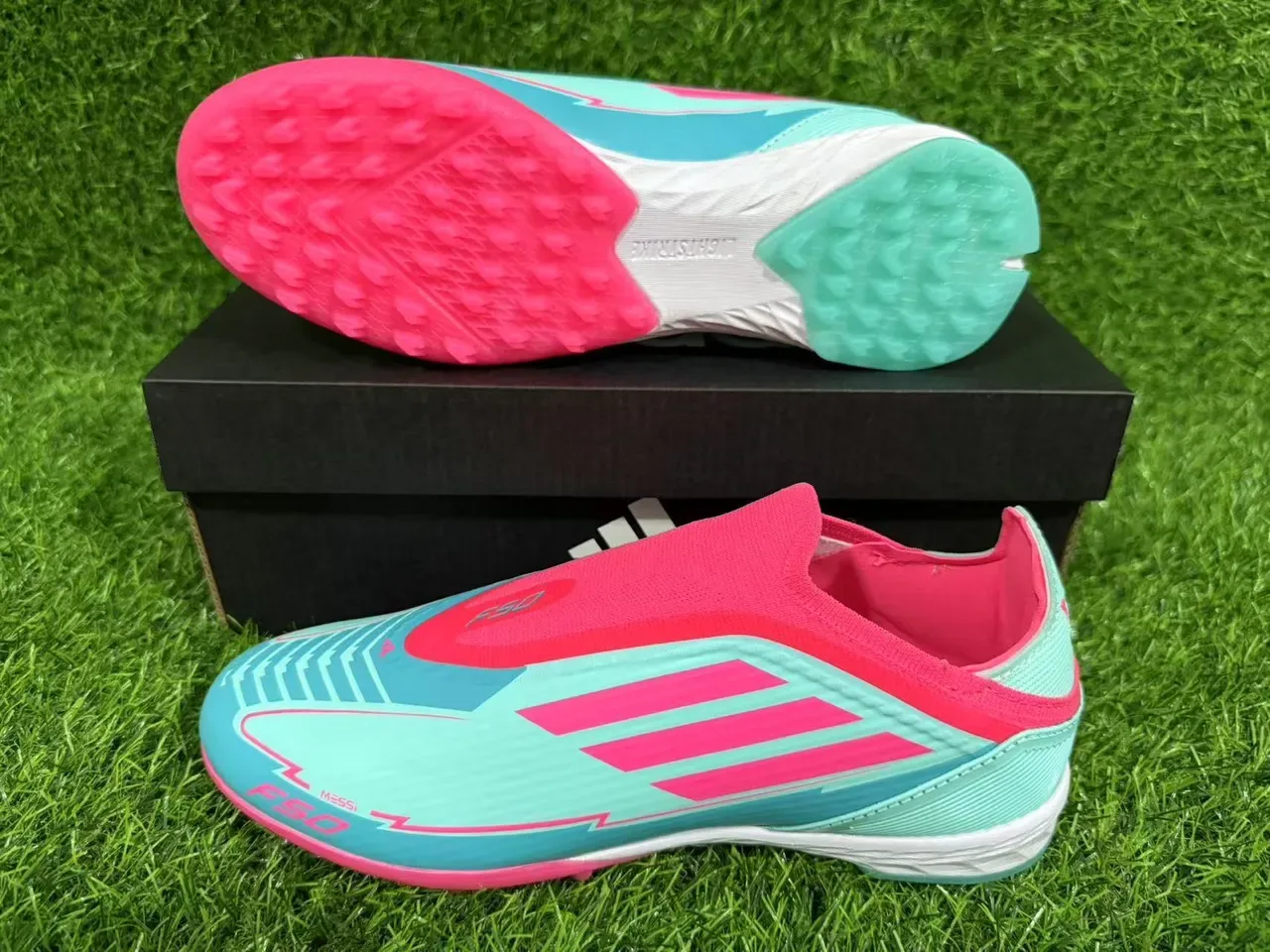 Adidas Blue Pink Sock-Fit Collar Molded Rubber Studs Turf Soccer Shoes 13