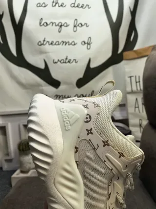 Adidas Tênis Lifestyle Marrom Dourado Monograma Malha Superior Sola Media Esculpida Em Camadas 3