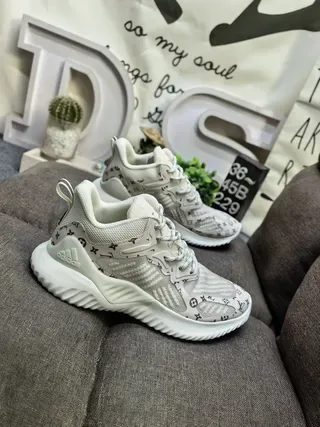 Adidas Tênis Lifestyle Marrom Dourado Monograma Malha Superior Sola Media Esculpida Em Camadas 9