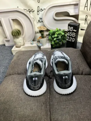 Adidas Tênis Lifestyle Marrom Dourado Monograma Malha Superior Sola Media Esculpida Em Camadas 18