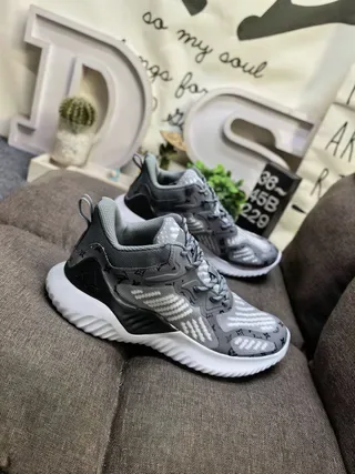 Adidas Tênis Lifestyle Marrom Dourado Monograma Malha Superior Sola Media Esculpida Em Camadas 19