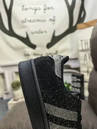 Adidas Tênis Lifestyle Marrom Verde Impressão de Leopardo Parte Superior Três Listras Off-White 23